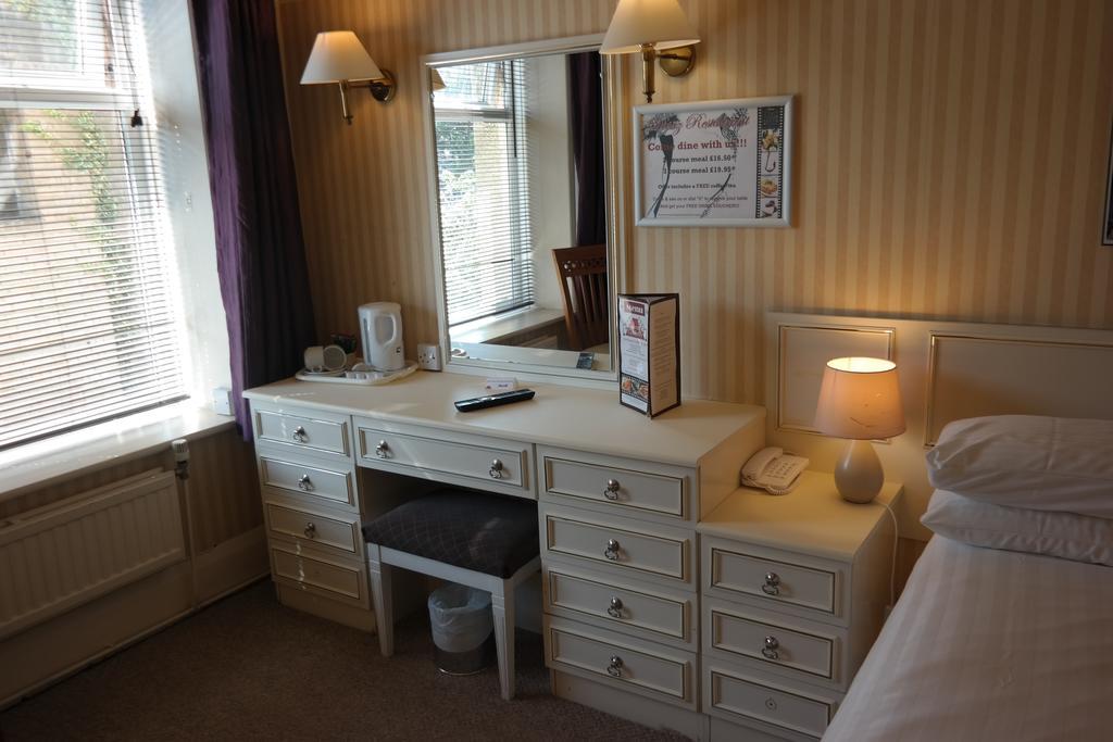 Hotel Celebrity Bournemouth East Cliff By Villare Hotels Exteriör bild
